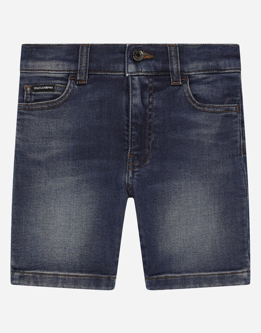 Shorts jeans com lavagem azul