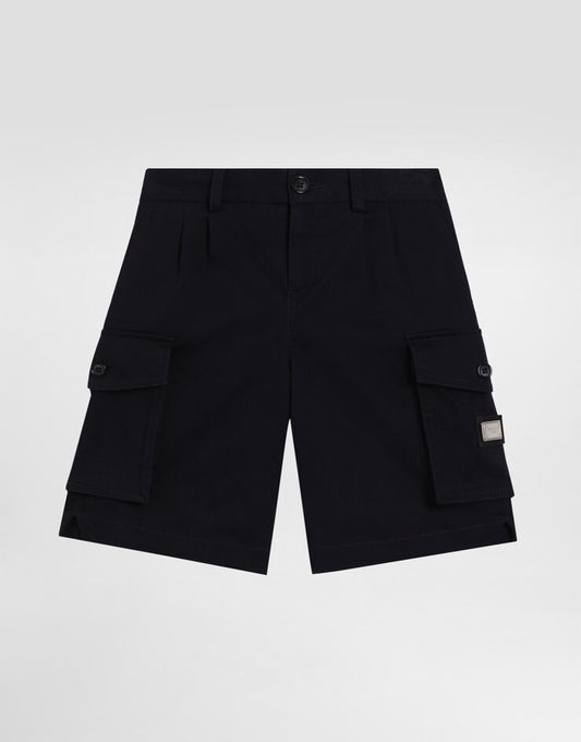 Shorts de gabardine com etiqueta da marca