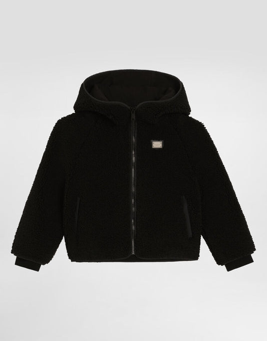 Chaqueta de piel sintética con etiqueta de marca