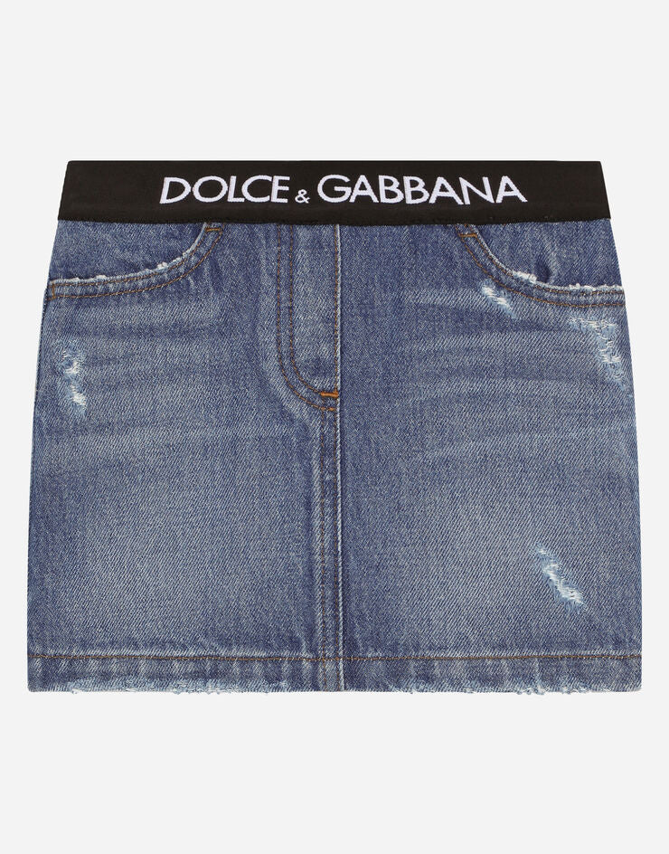 Gonna corta in denim con elastico in vita del marchio