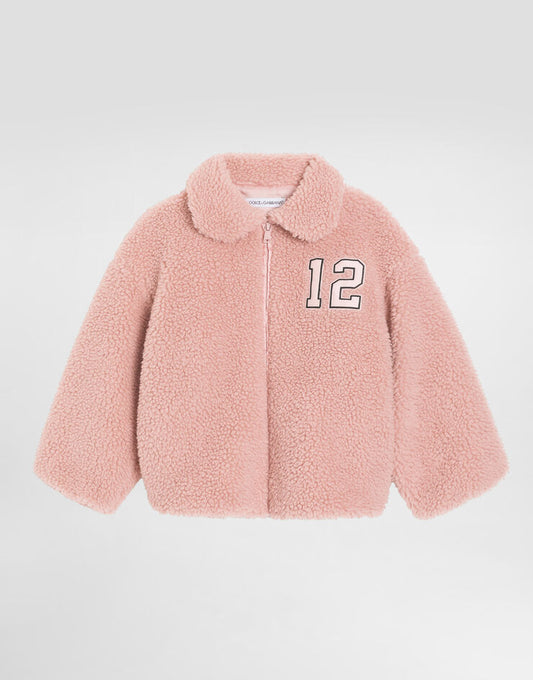 Chaqueta de piel sintética con parche