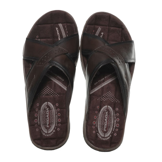 Sandalias con tiras de piel marrón para hombre de Pegada
