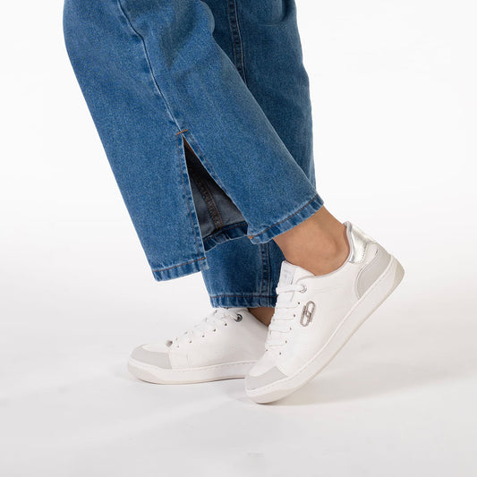 Sneakers Via Marte da donna con dettaglio metallico in bianco sporco
