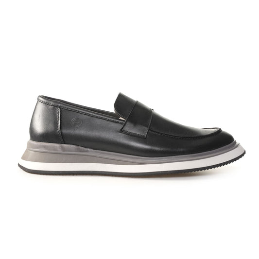 Loafers masculinos de couro preto Constantino