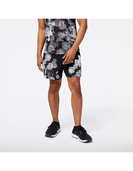Pantaloncini da uomo New Balance London Edition Printed Impact Run 5-Inch - Nero