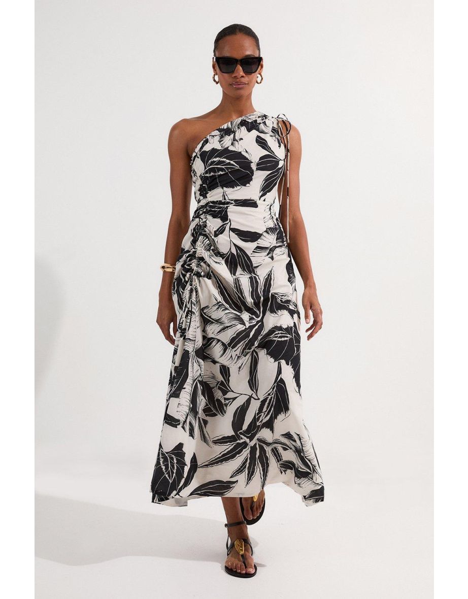 Vestido midi de um ombro só em voile de algodão com estampa de bordas de palmeiras altas