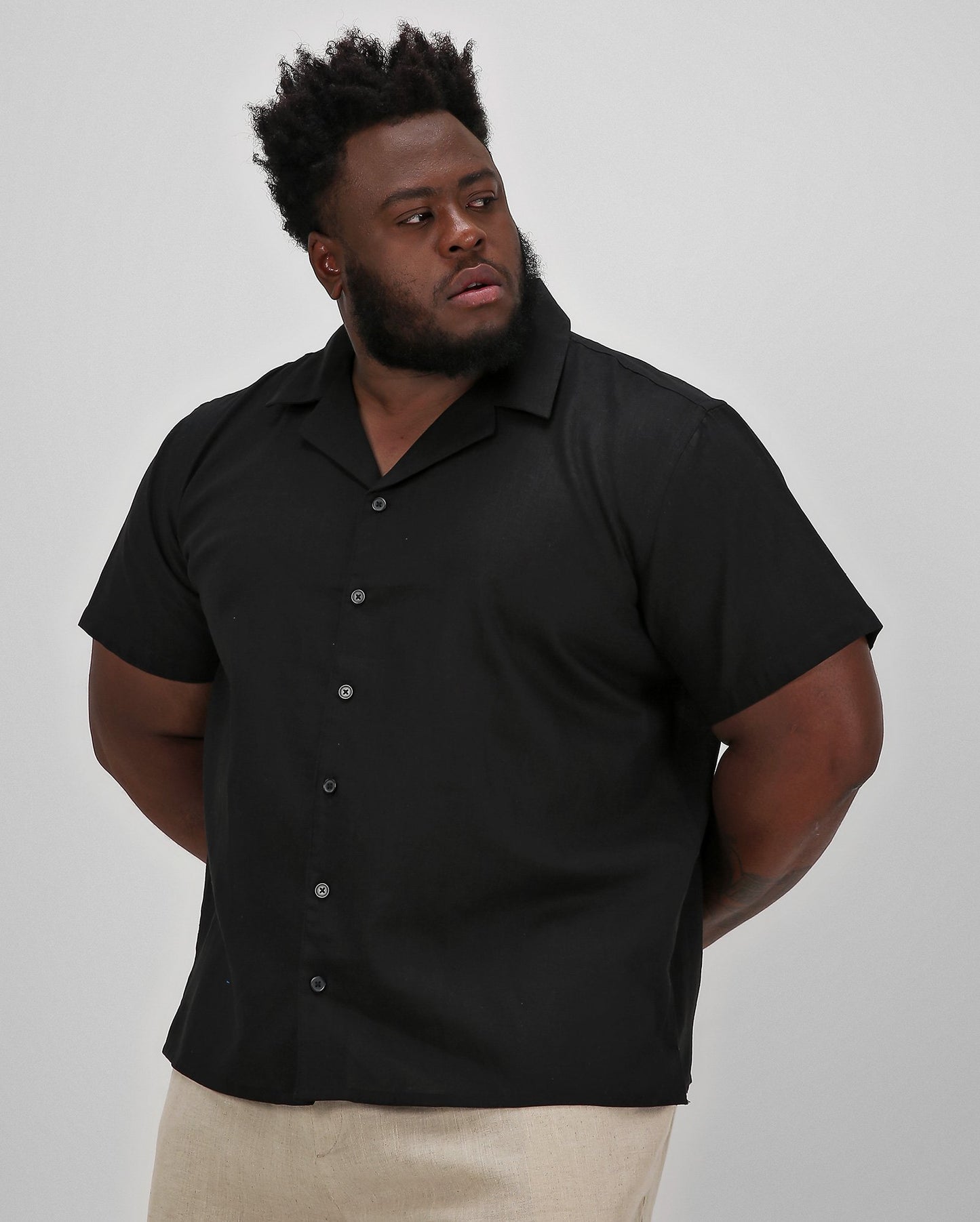 Camisa masculina de linho preta plus size Allman By Riachuelo