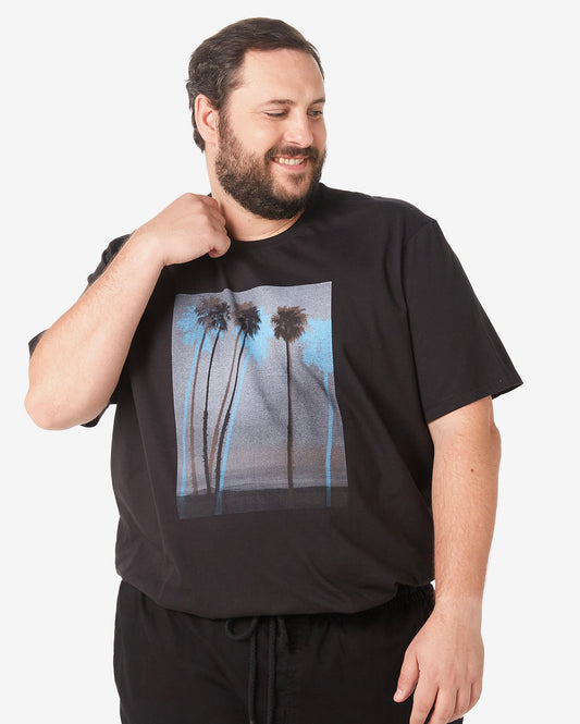 Maglietta a maniche corte Plus Size da uomo con palme in nero - Allman by Riachuelo