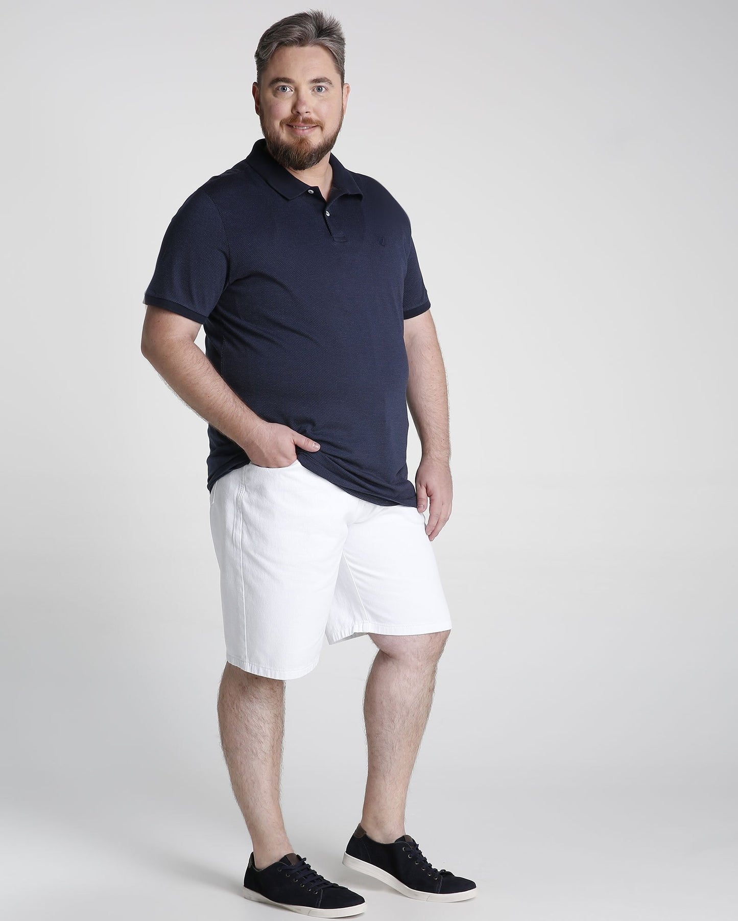 Bermudas Simple Plus Size - Branco