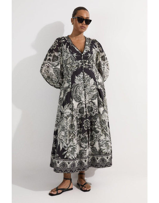 Vestido maxi de tecido com decote profundo de algodão de seda plus size