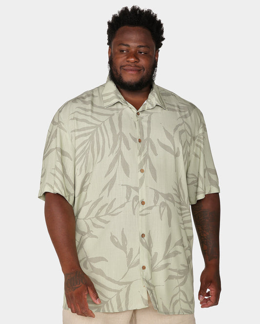 Men's Plus Size Short Sleeve Shirt with Light Green Leaf Print - Allman by Riachuelo