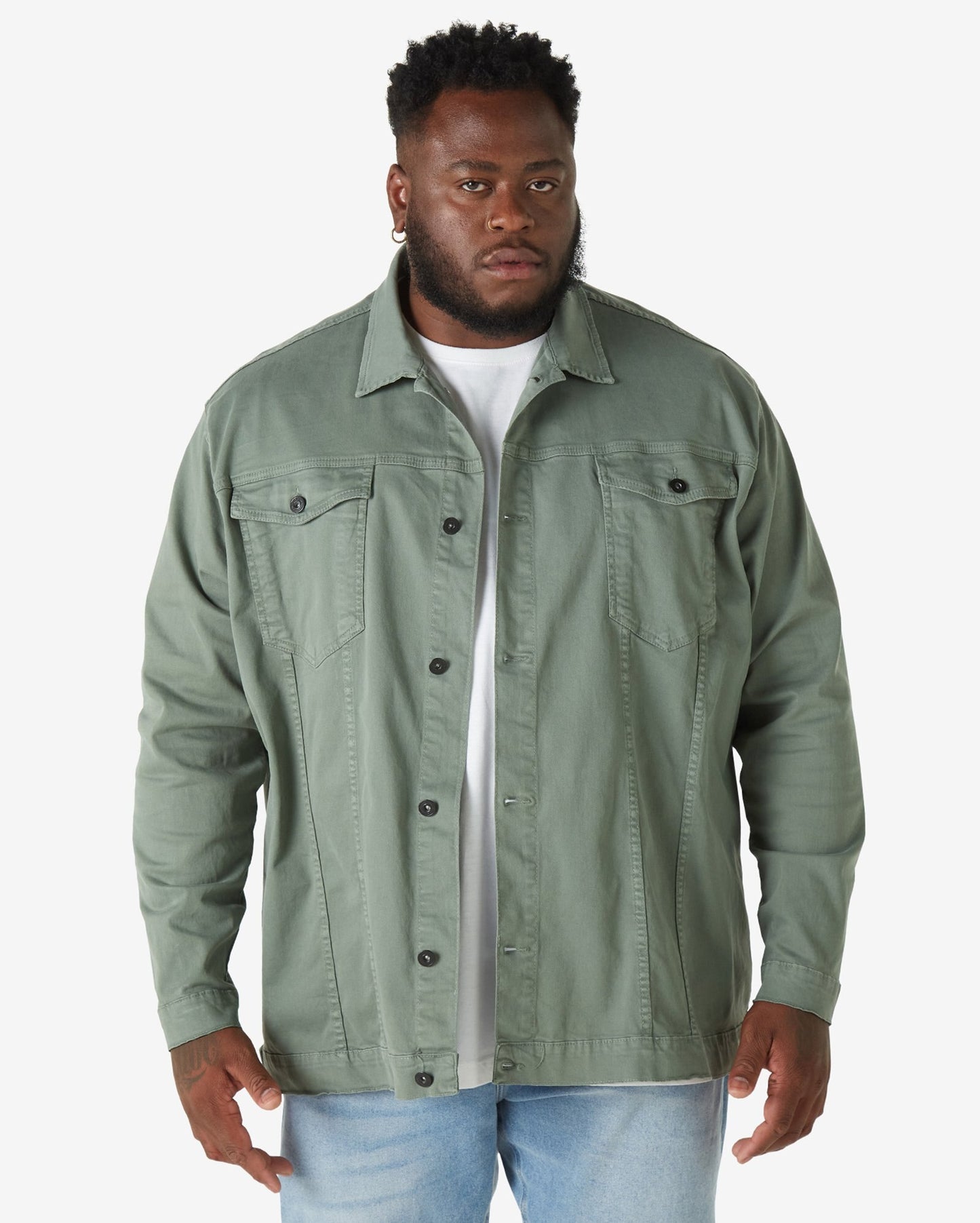 Jaqueta masculina de brim verde musgo plus size da Allman, Riachuelo