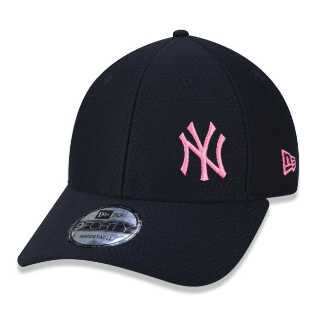Cappello esclusivo New Era - 9FORTY MLB New York Yankees Rave Space Tech Edition