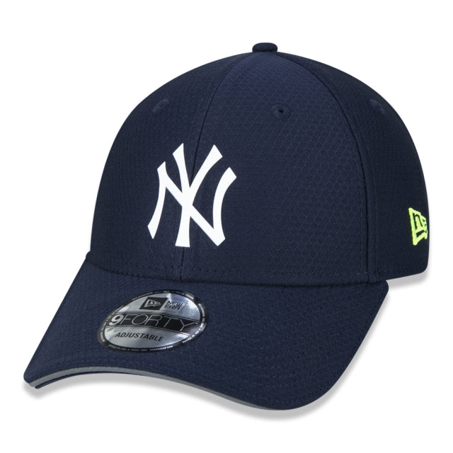 Boné exclusivo New Era - 9FORTY MLB New York Yankees Urban Tech Reflective Flap Edition Chapéu