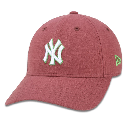 Cappello New Era Exclusive Donna - 9FORTY Snapback MLB New York Yankees Edizione Rosso Scuro Tesa Curva