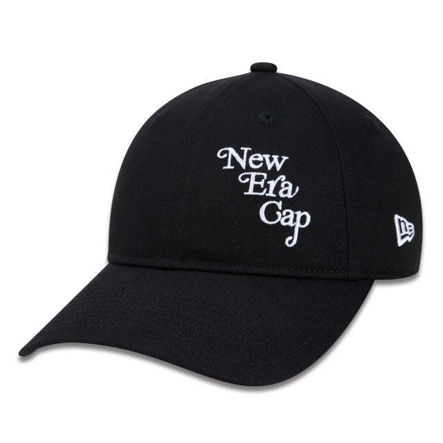 Berretto New Era Exclusive - Donna 9TWENTY Strapback a tesa curva Edizione Nera