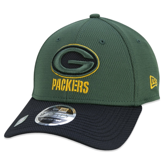 Berretto esclusivo New Era - 9FORTY Green Bay Packers Sideline Cold Weather Edizione nera a tesa curva