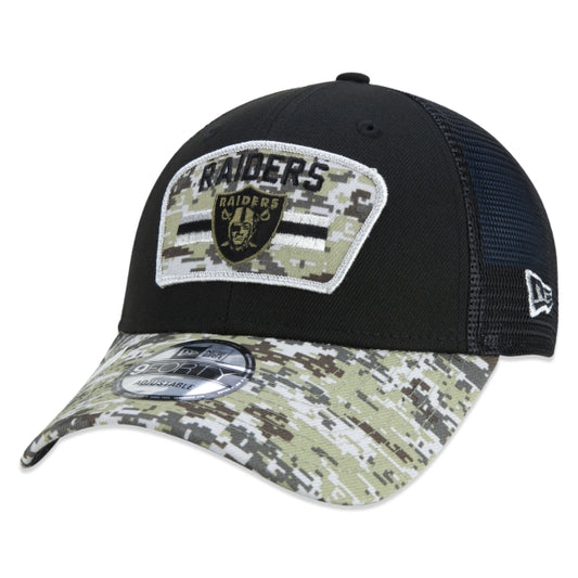 Cappello esclusivo New Era - 9FORTY Trucker Las Vegas Raiders Salute to Service NFL Snapback Tesa curva Edizione nera
