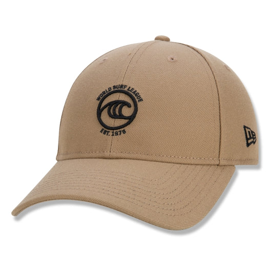 Cappellino esclusivo New Era - Edizione ufficiale WSL Surf 9TWENTY Khaki a tesa curva con tracolla