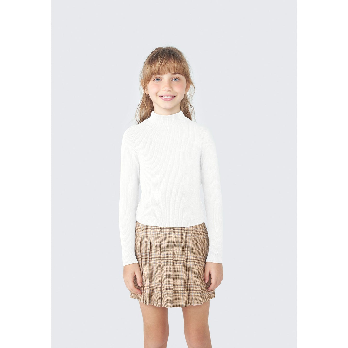 Camiseta básica de manga larga acanalada para niña