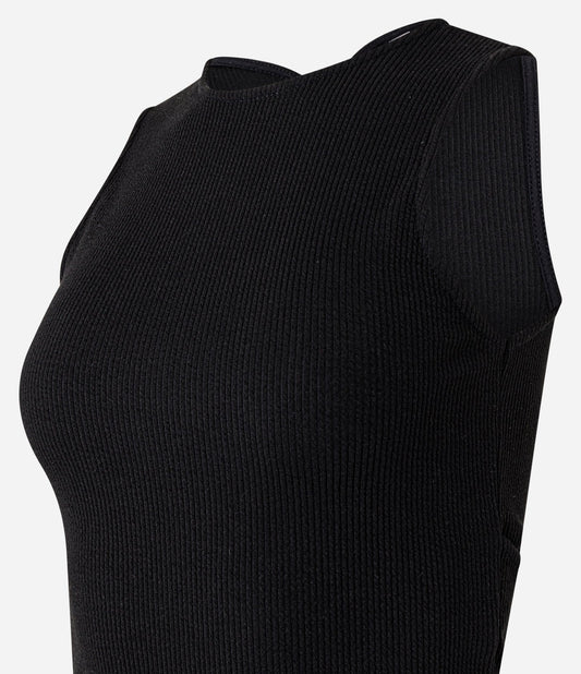 Blusa Preta Ana Ruga com Costas Abertas