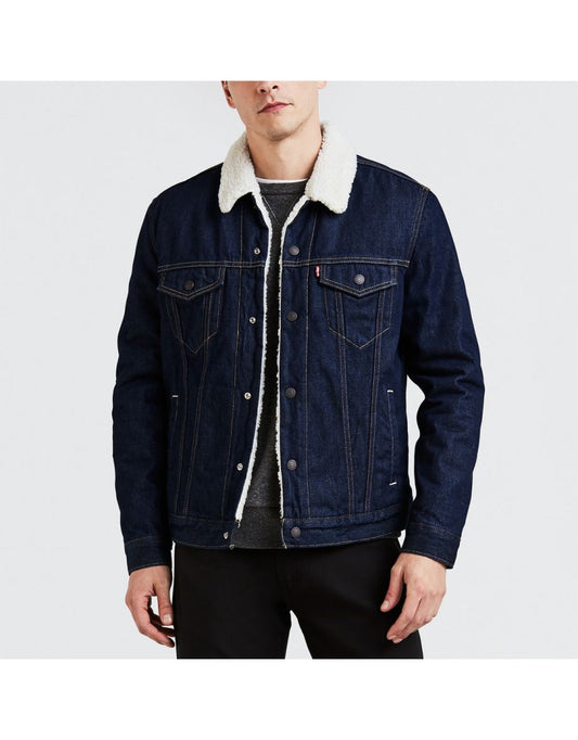 Chaqueta vaquera con forro de sherpa