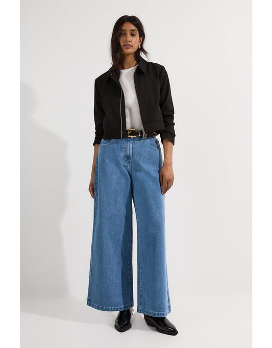 Jeans a gamba dritta con lavaggio morbido in denim