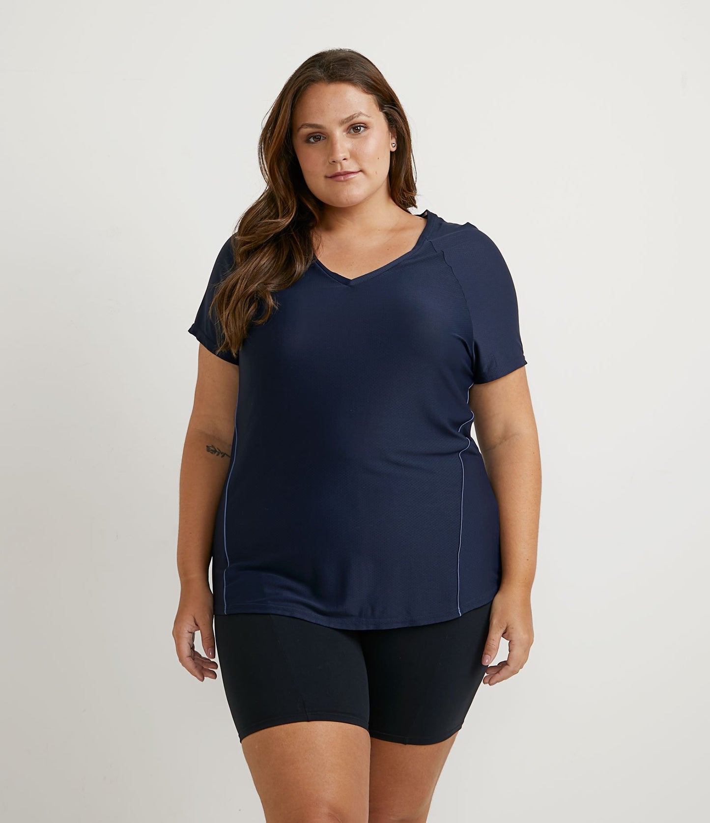 Maglietta sportiva blu Curve e taglie forti in poliammide con bordi a contrasto