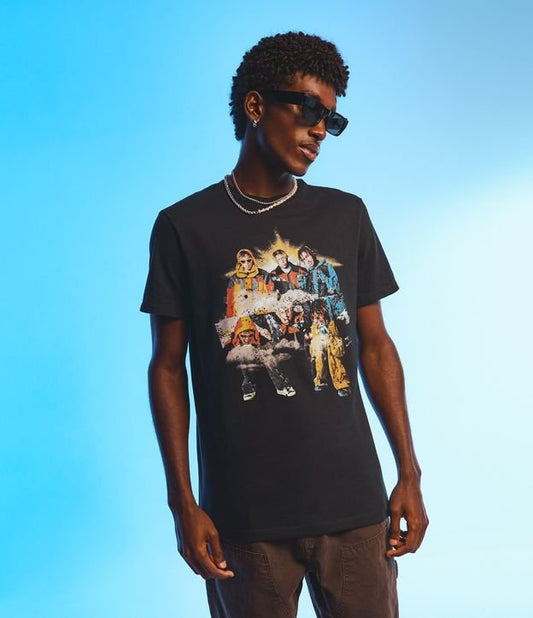 Camiseta Comfort em tecido de malha macia com estampa preta 30praum