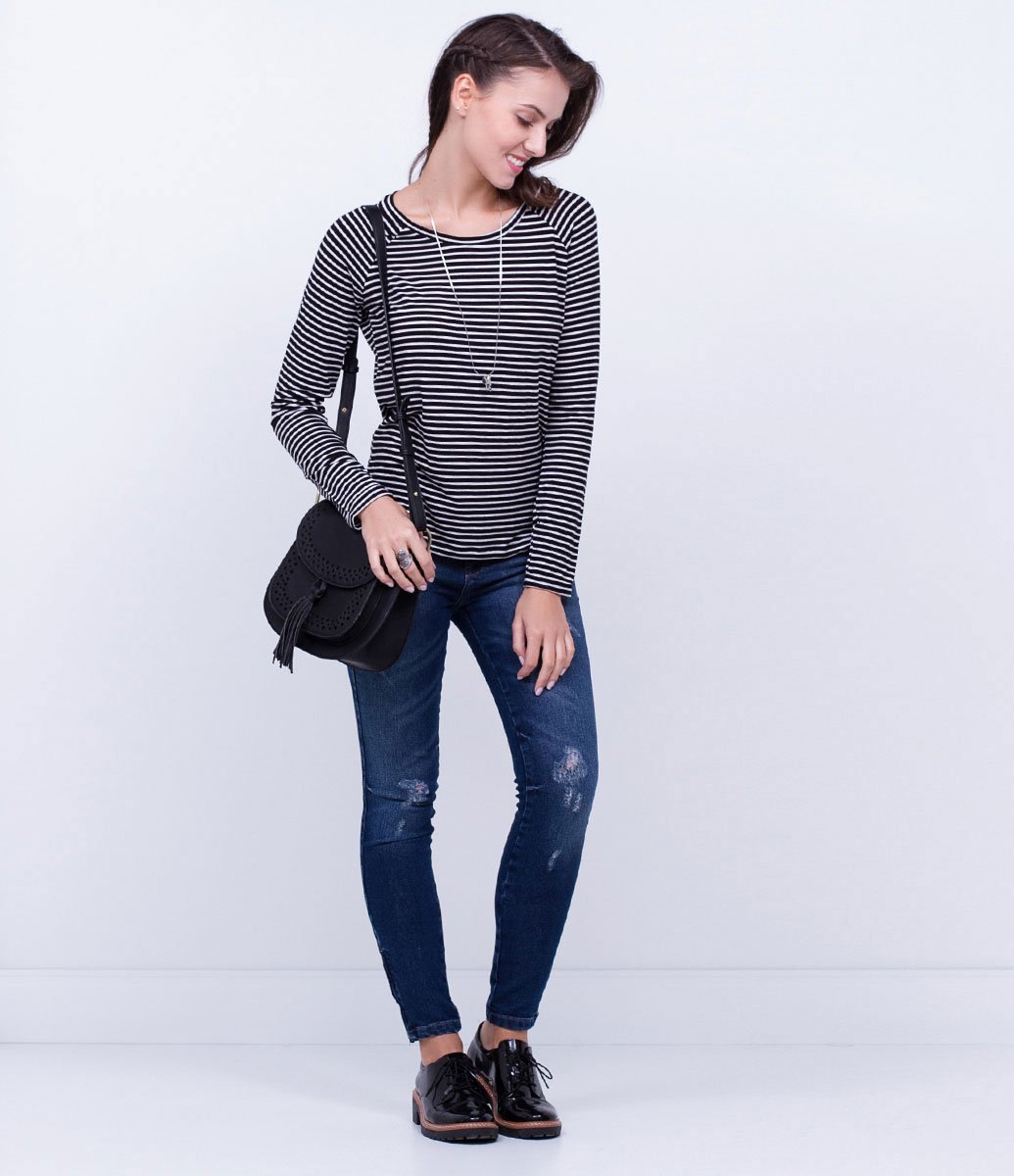 Camicetta a maniche lunghe in viscosa a righe nere