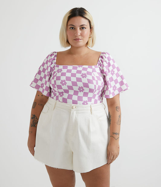 Blusa de crepe estampada de manga curta com costas Smocked, Curve & Plus Size, roxo