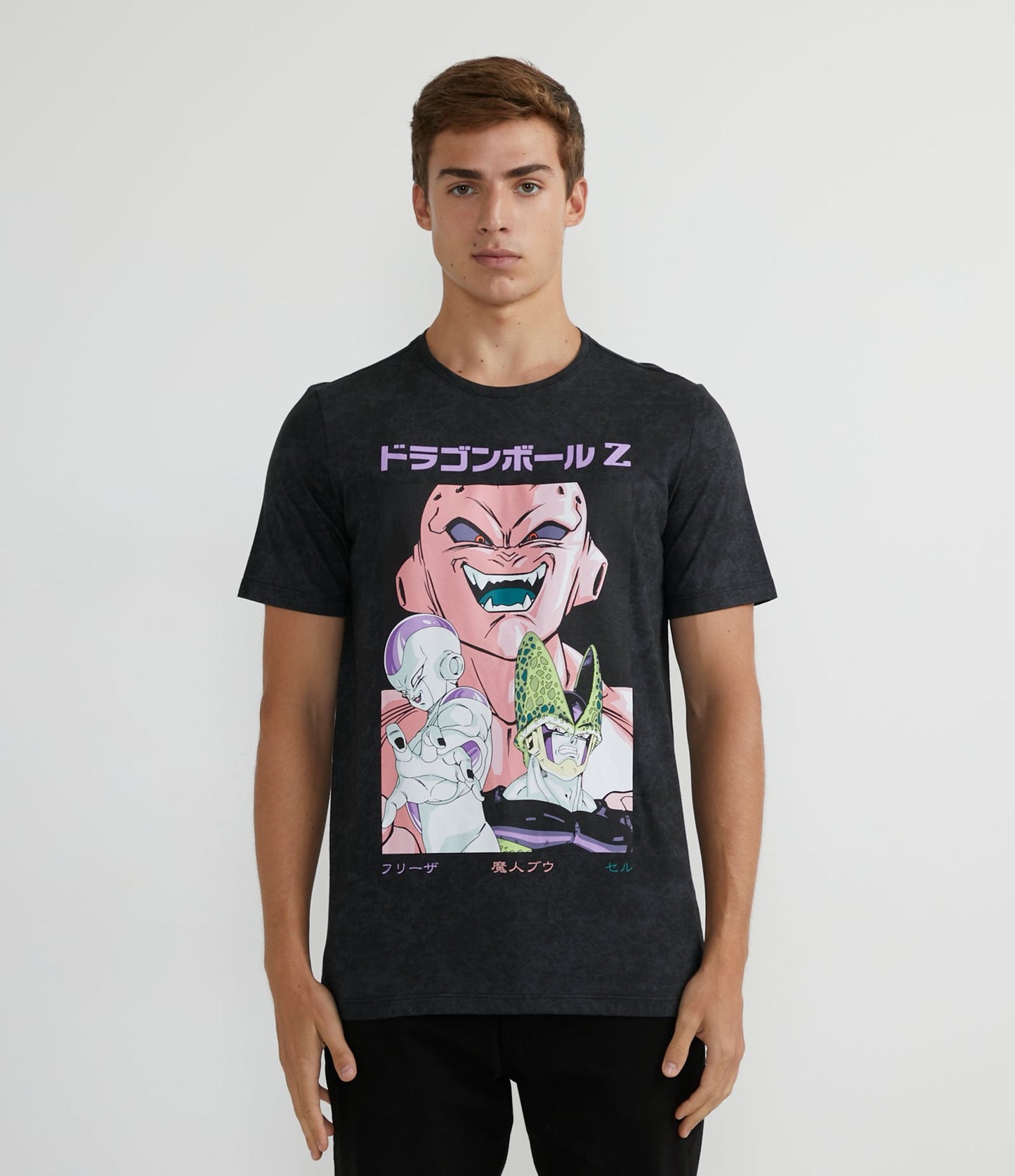Camiseta negra con estampado de villanos de Dragon Ball en tejido de punto suave