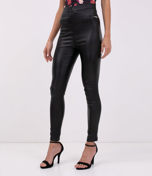 Calça skinny preta com zíper em material sintético