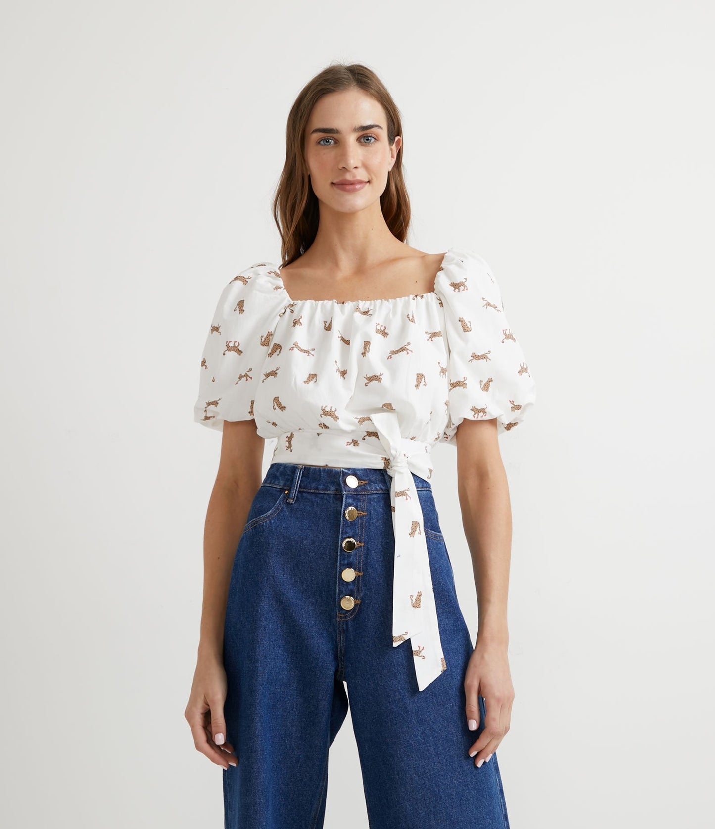 Blusa de Tricoline com Mangas Curtas Bufantes e Estampa de Tigre Branco