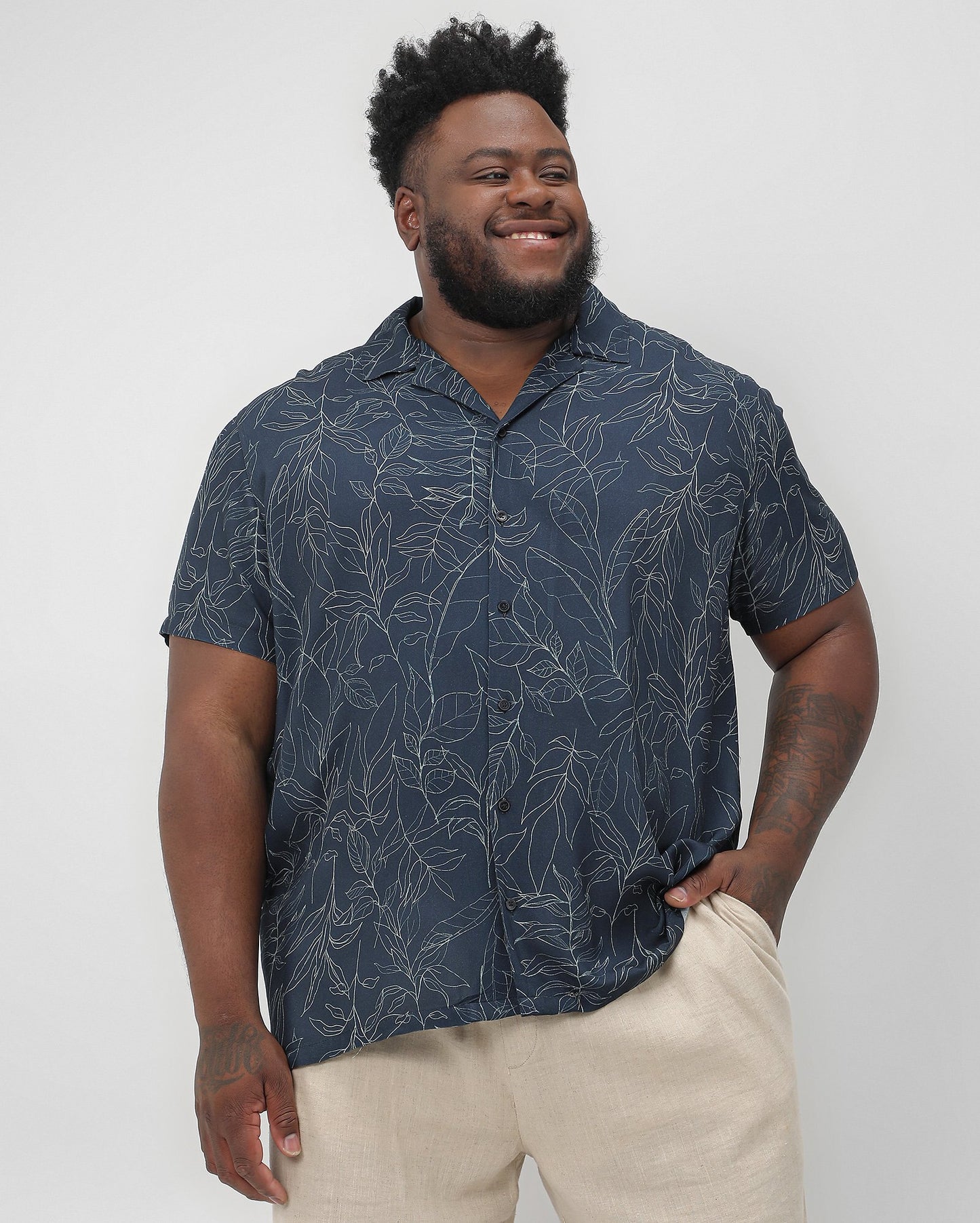 Camisa masculina plus size azul Palm Tree | Allman By Riachuelo