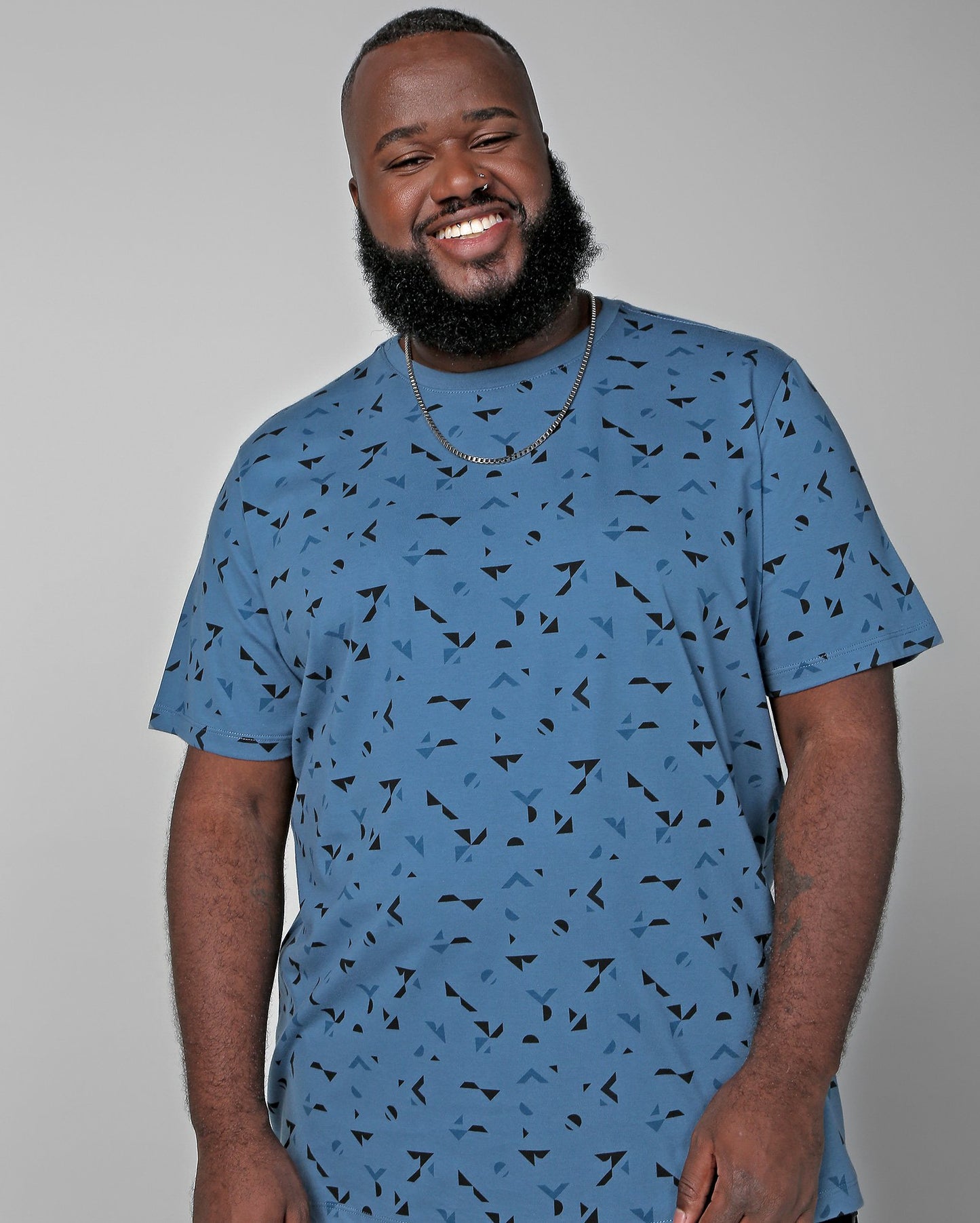 Men's Plus Size Short Sleeve Abstract Blue T-Shirt by Allman for Riachuelo