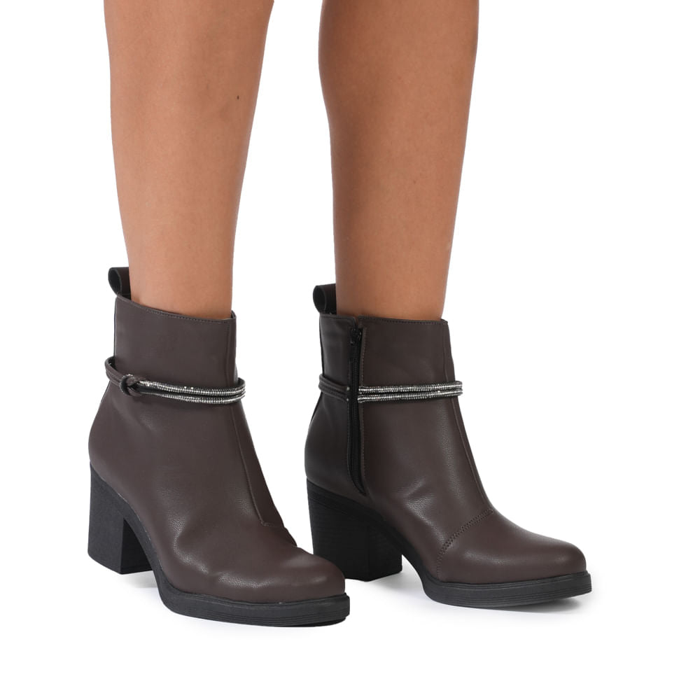 Women's Short Ankle Boots in Brown by Via Scarpa
