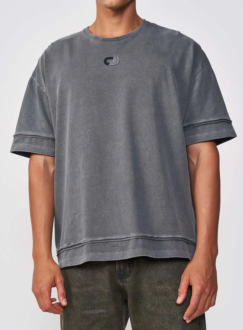 Camiseta desbotada oversize para hombre