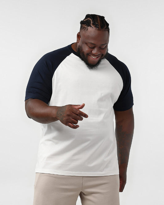 Camiseta Raglan Branca Plus Size Masculina | Original Plus da Riachuelo
