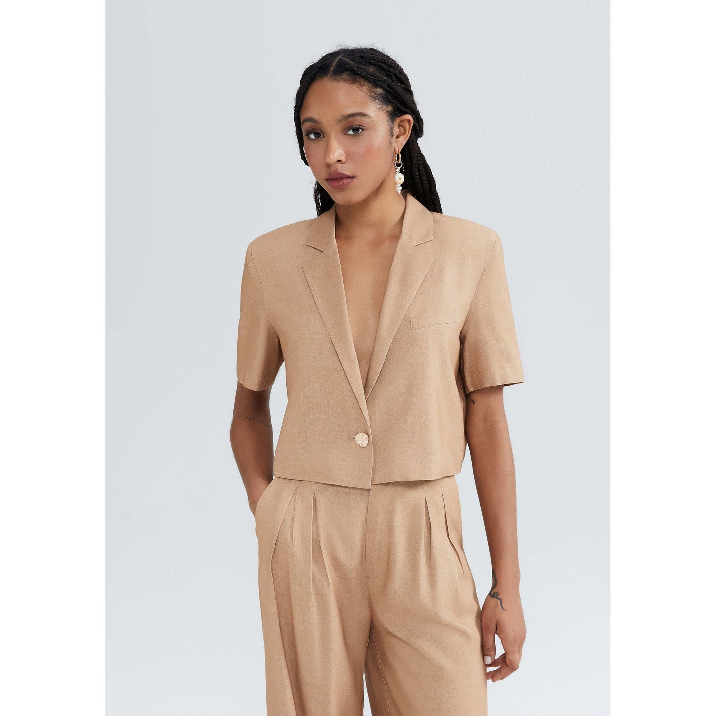 Men's Linen Blazer with Cropped Sleeves