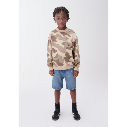Shorts jeans de ajuste reto para meninos