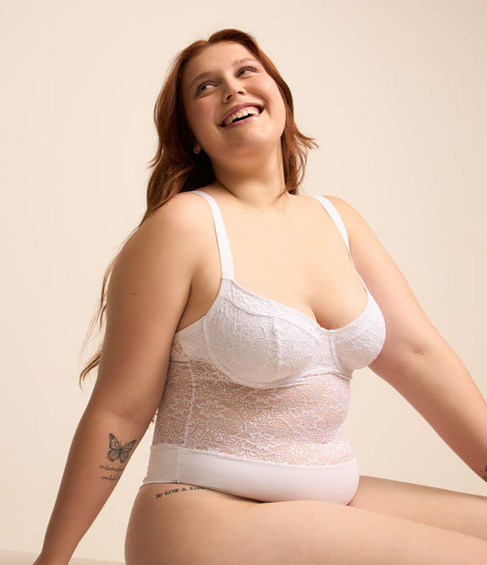 Body sem alças de renda floral branco - Curve e Plus Size