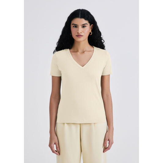 Camiseta básica de manga corta con cuello en V para hombre