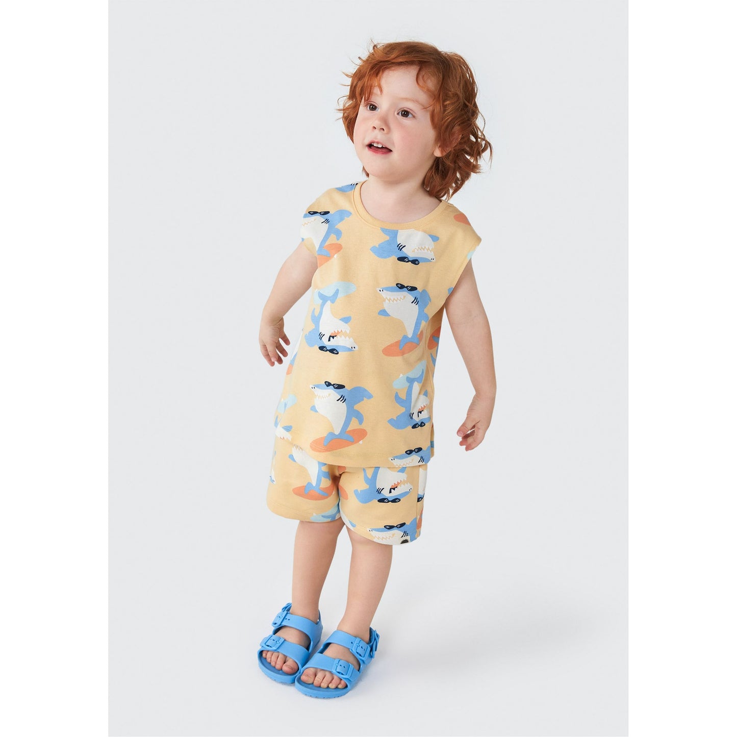 Camiseta de tirantes para niños pequeños