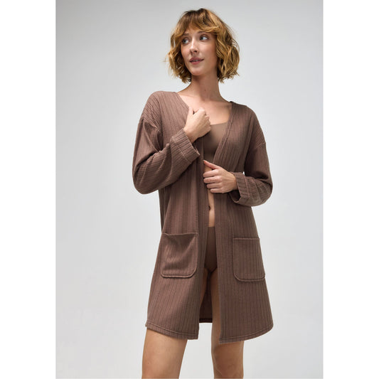 Bata de punto de manga larga