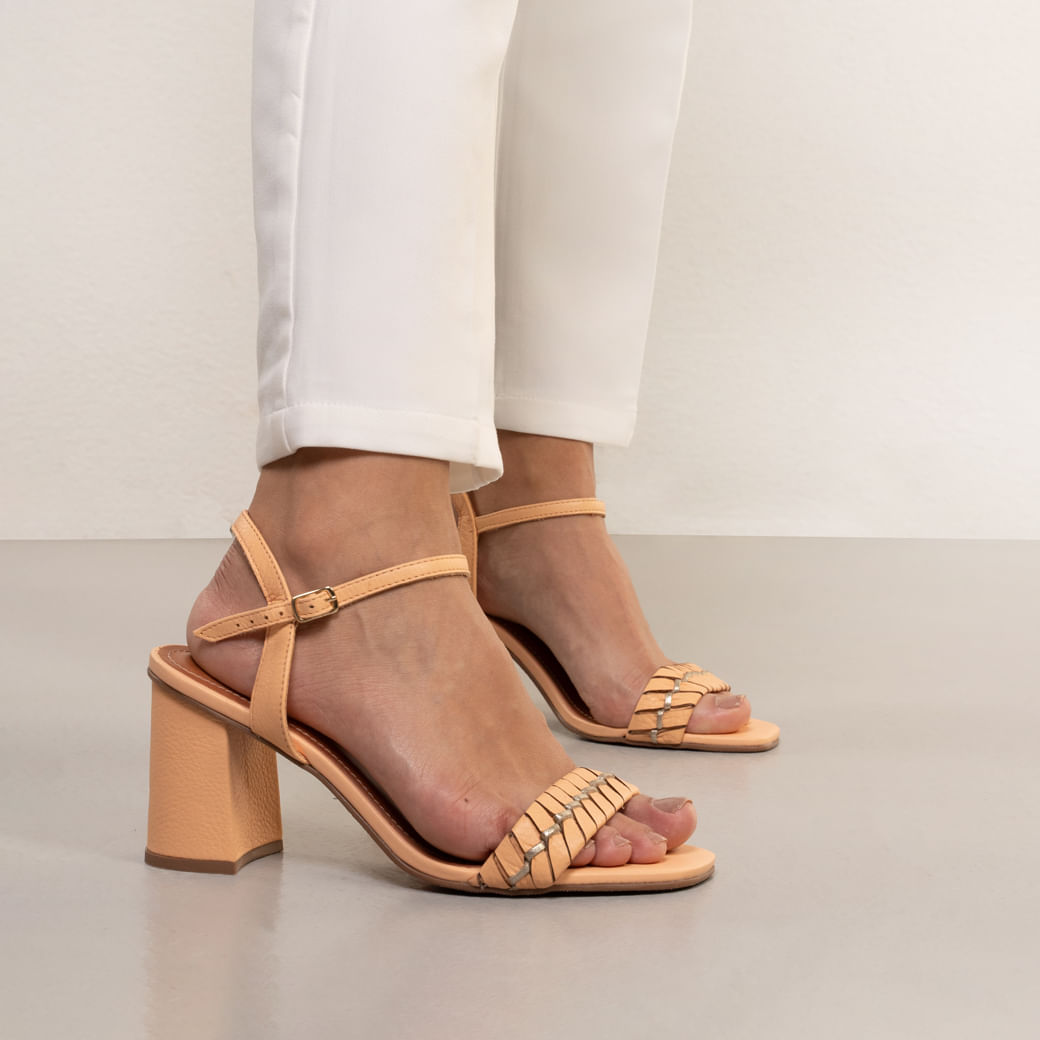 Sandalias de tacón bloque para mujer con detalles bottero en beige