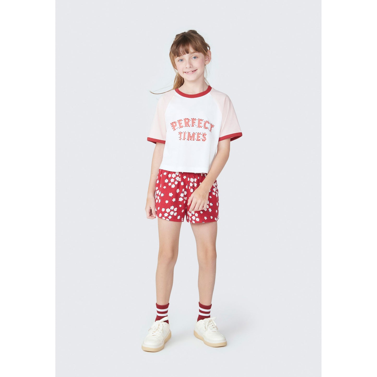Pantaloncini floreali da bambina