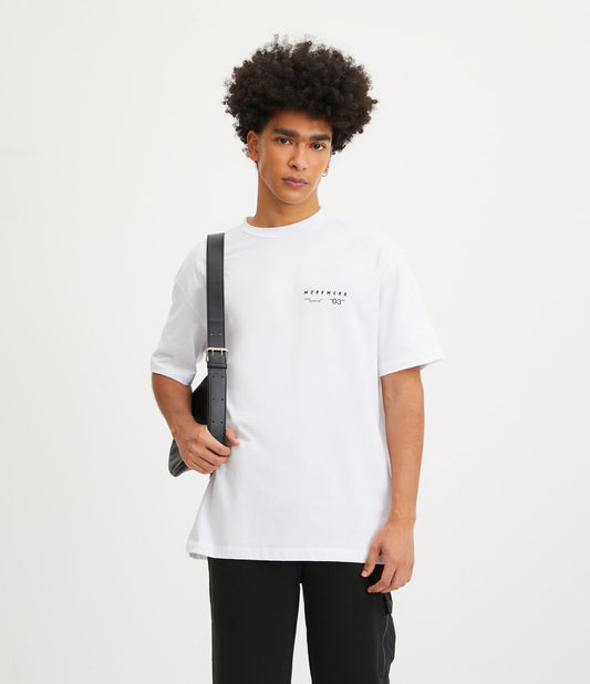 Maglietta dal taglio rilassato in mezza maglia con stampa Workwear e disegno del coltello da tasca in bianco neve