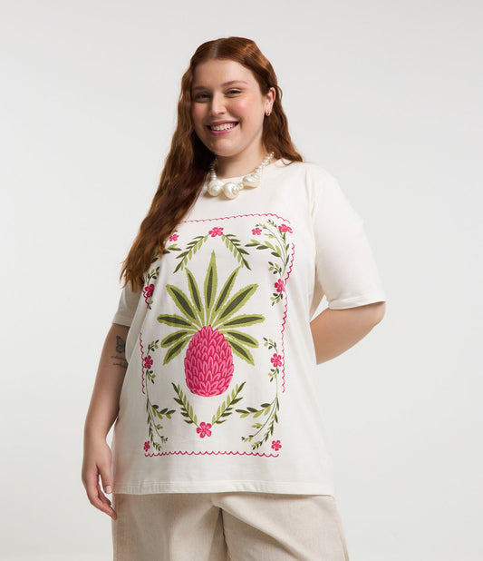 Blusa estampada de algodão branco com desenho de abacaxi e folhagem, Curve e Plus Size