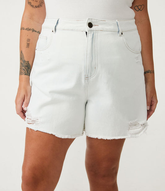 Curve & Plus Size - Pantaloncini Boyfriend in denim con lavaggio chiaro - Blu